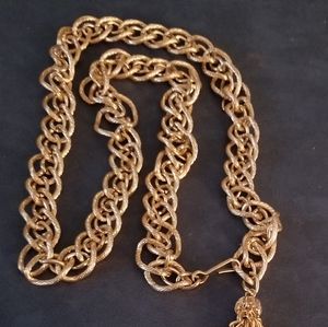 Chunky Goldtone Necklace with Tassle